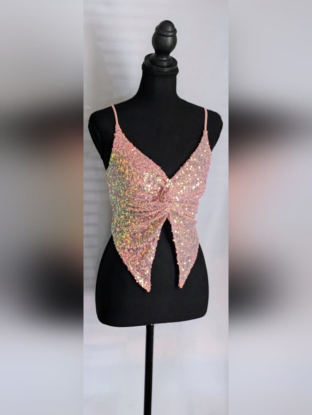 Silence + Noise Pink Iridescent Sequin Twist Front Crop Top Small